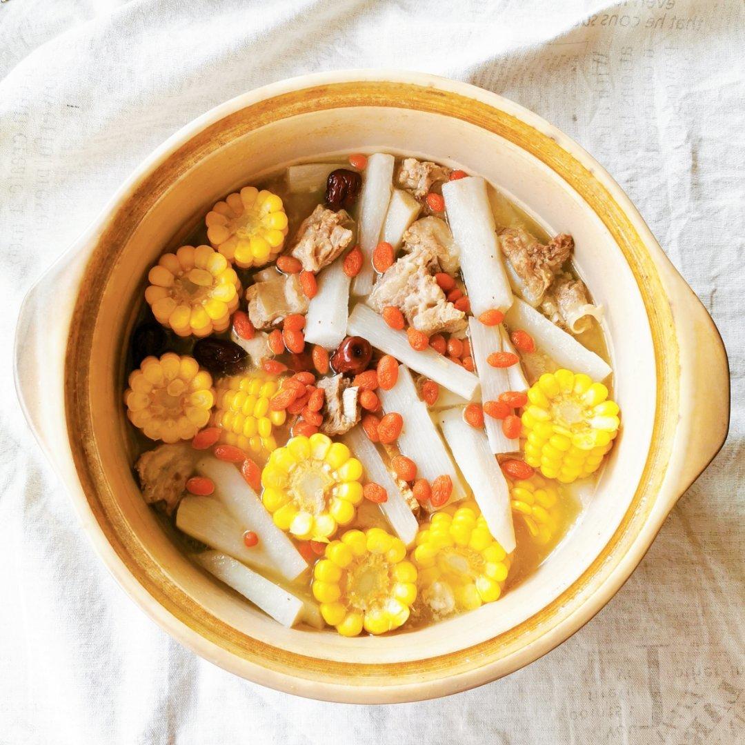 玉米山药炖排骨