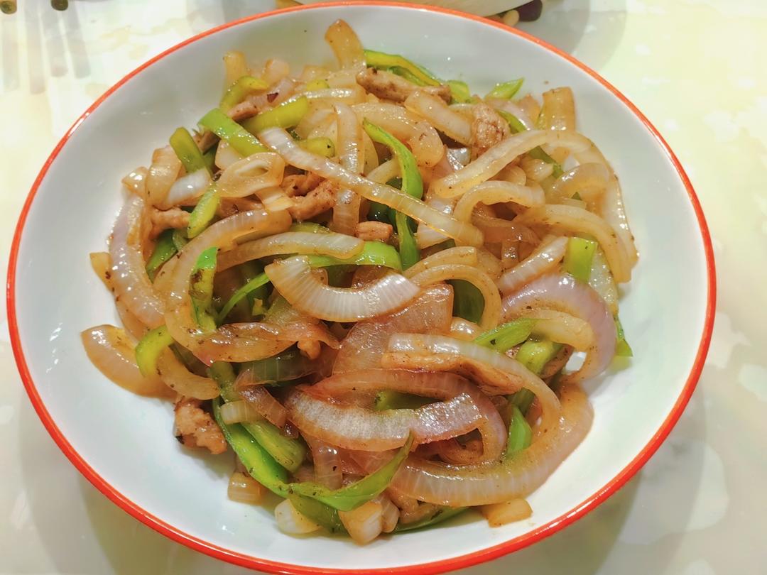 洋葱青椒炒肉丝