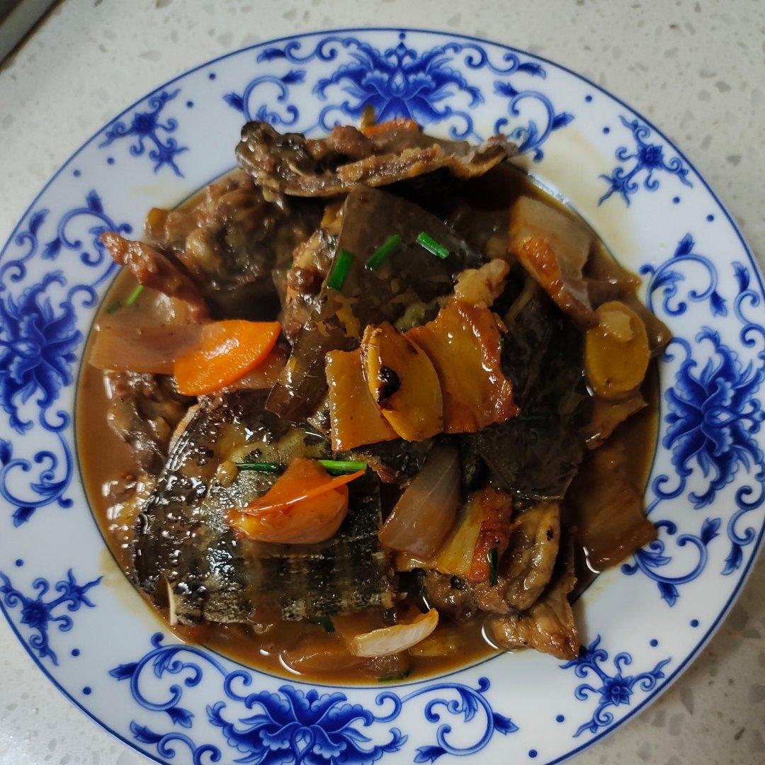 红烧甲鱼