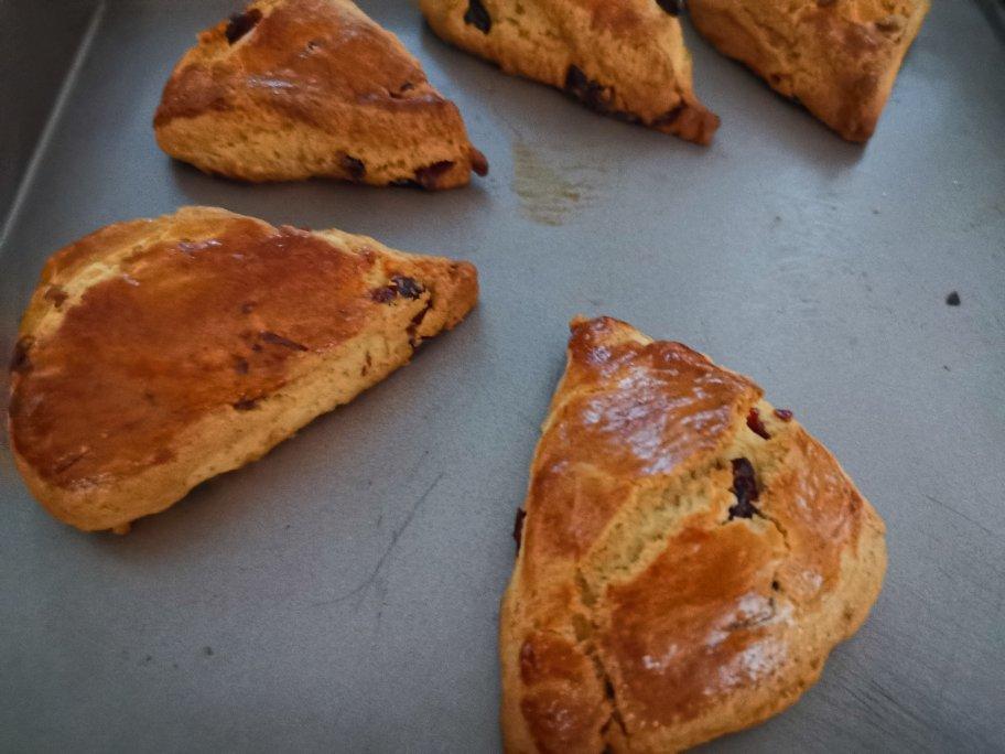 完胜星巴克的超美味酥脆司康 super easy crunched scone