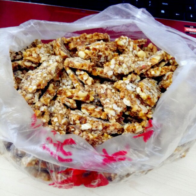 无水无油香脆花生糖