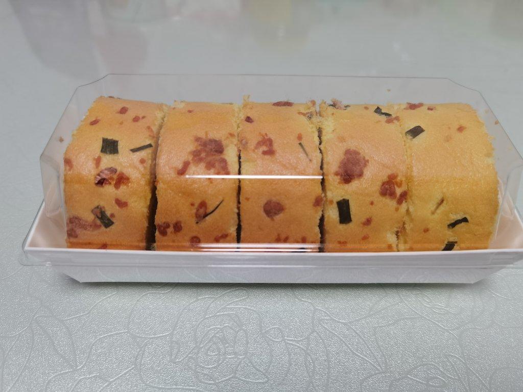 比肉松小贝还好吃的蛋糕卷！5个鸡蛋一碗面粉，够一家人的早餐！