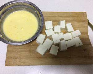 拔丝奶豆腐的做法 步骤2