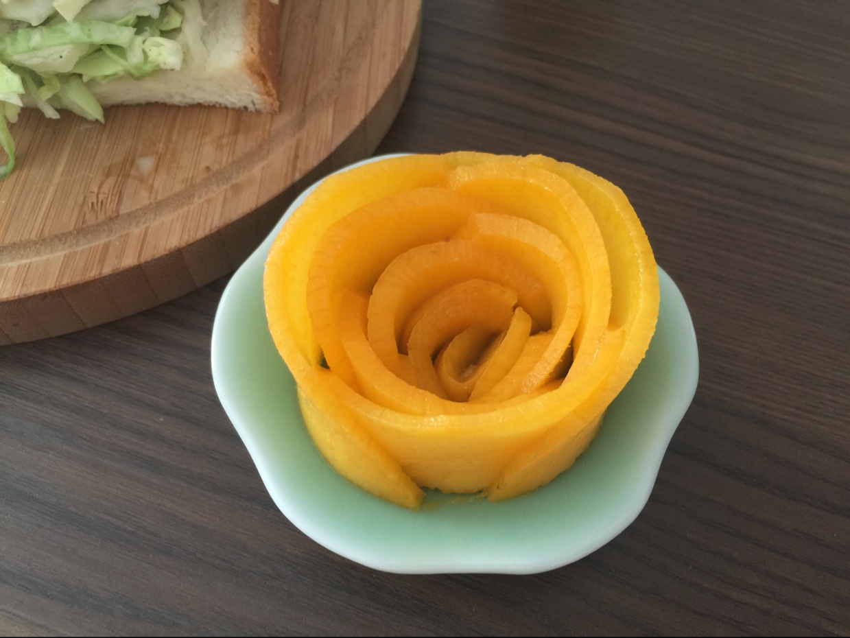 一朵芒果花