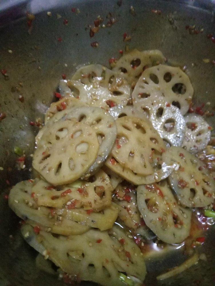 凉拌藕片