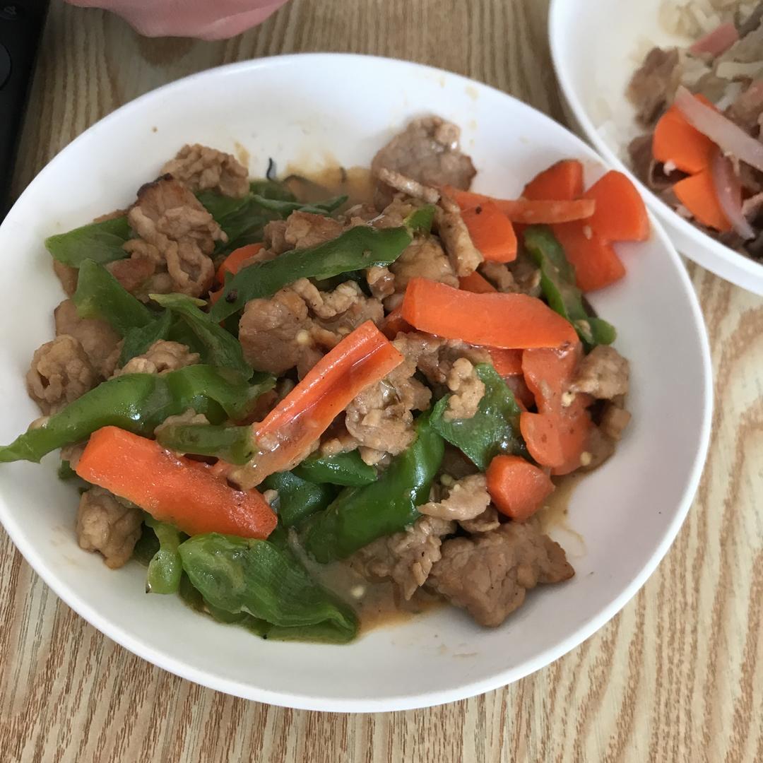 青椒炒肉