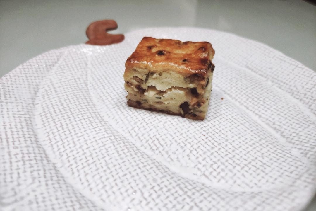 全麦香蒜广味腊肠司康