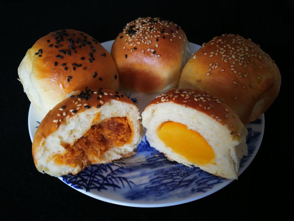 dust407做的奶黄小餐包-一次发酵超好吃(附快手奶黄馅制作方法)