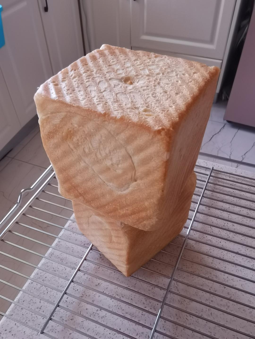 17小时冷藏中种白吐司