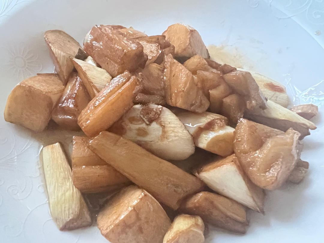 油焖茭白