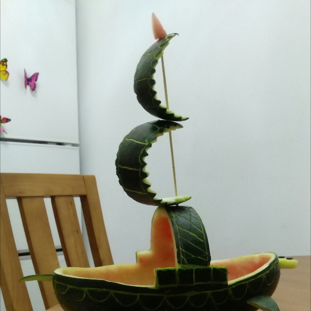 黎家妹子做的教你轻松雕刻香瓜乌龟船水果盘