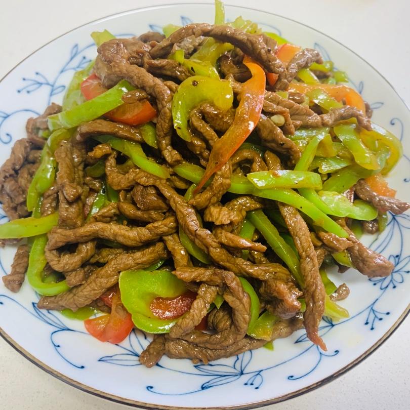 杭椒牛柳黑椒牛柳 终于找到炒出嫩牛肉的办法了 肉片肉丝都适用