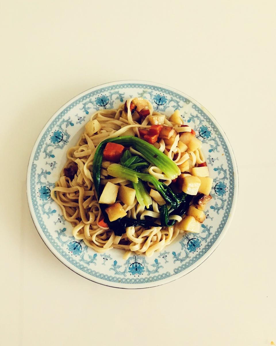土豆焖面