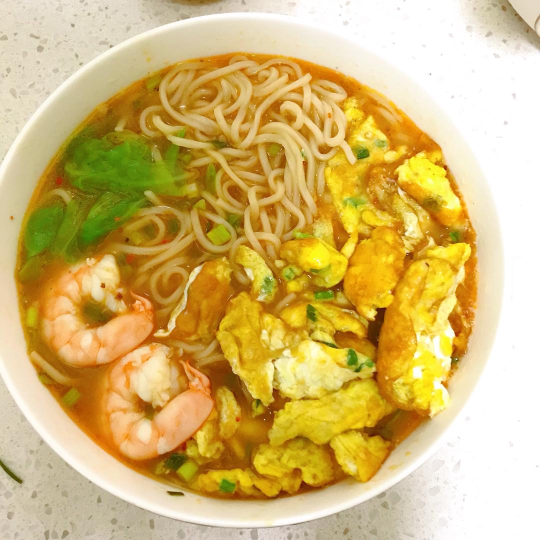 虾凑合鸡蛋菜叶子面