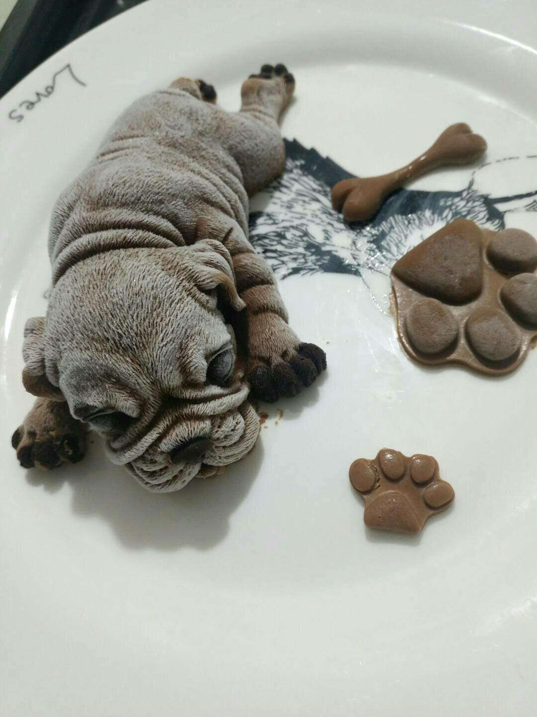 网红沙皮狗慕斯蛋糕