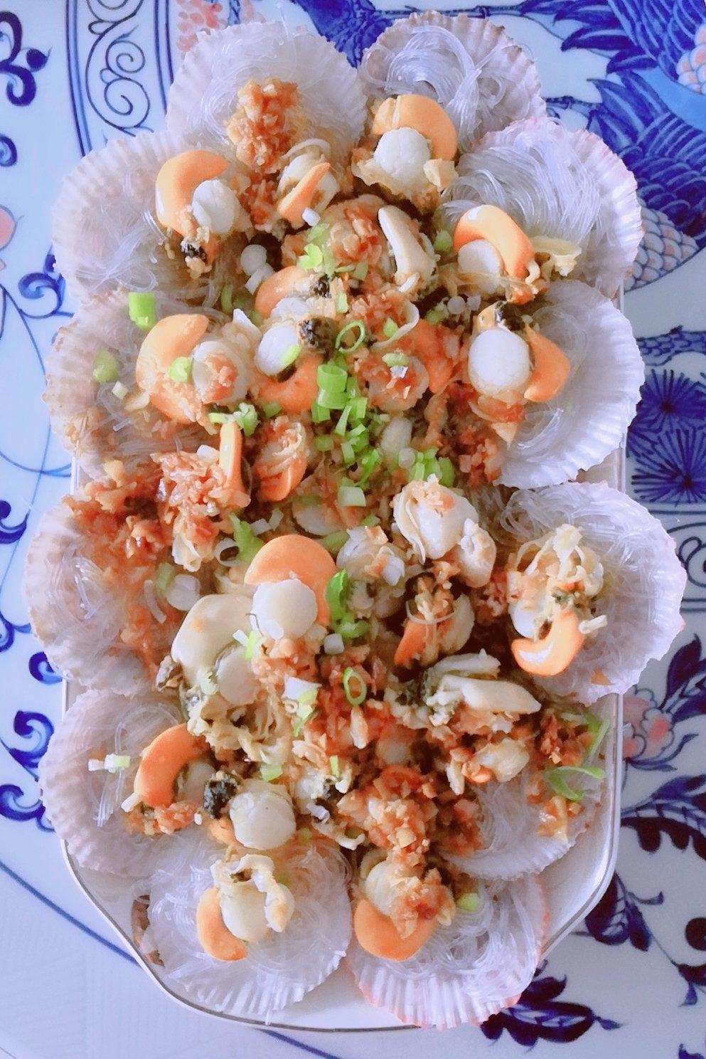 蒜蓉扇贝肉蒸粉丝