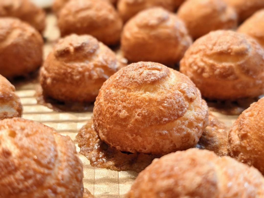 火爆全网焦糖泡芙|生抹茶、榴莲、巧克力、海盐玫瑰