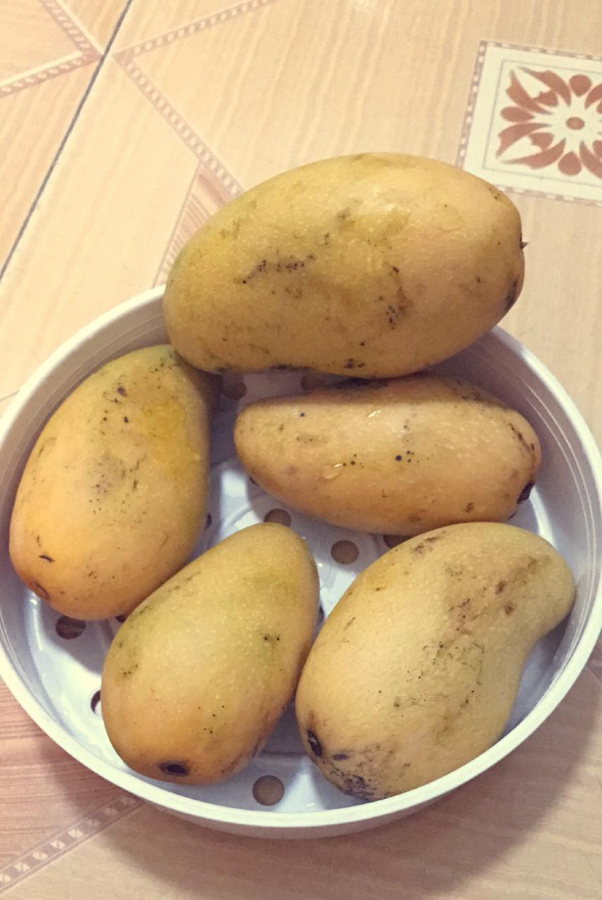 浓稠的芒果汁