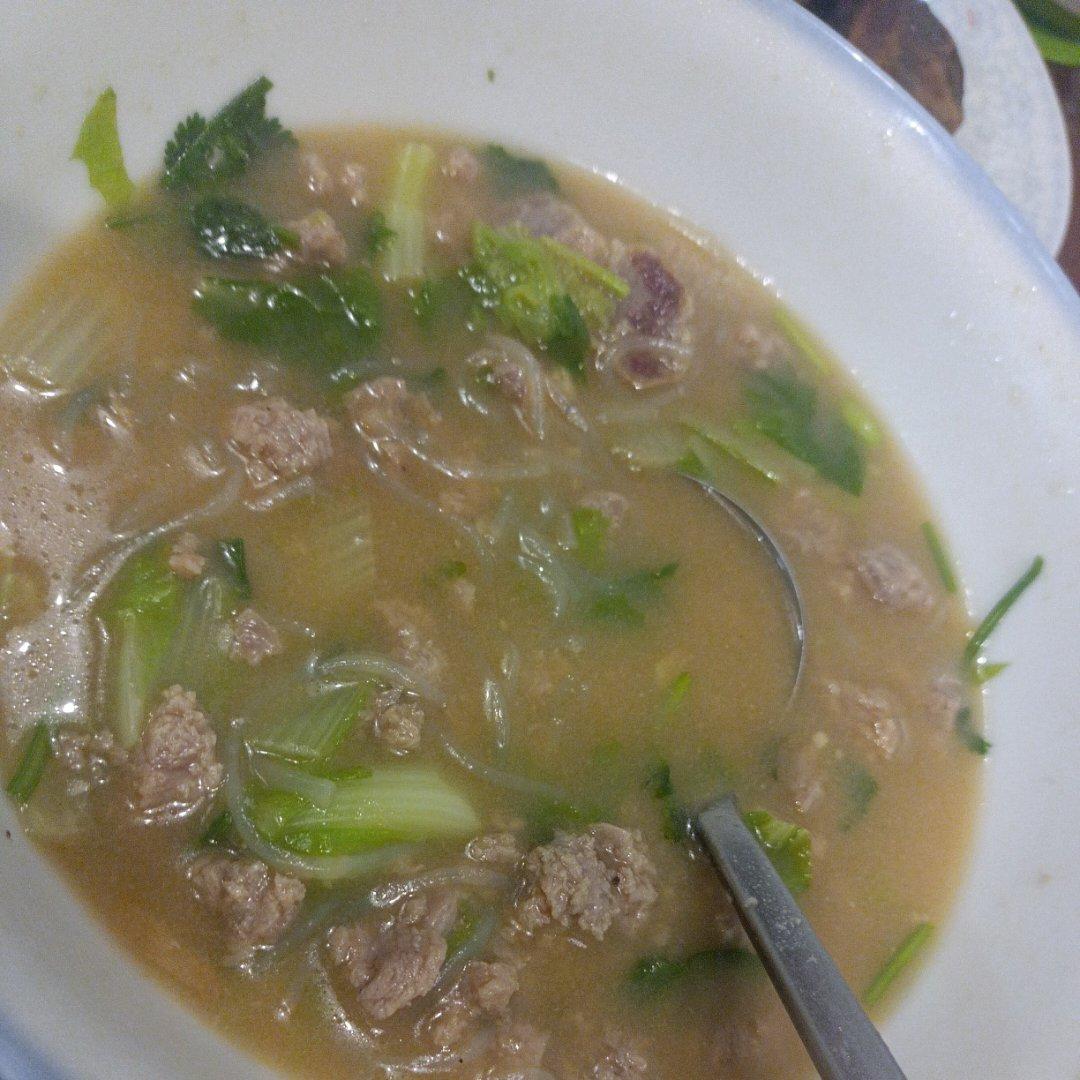 干了这碗牛肉粉丝汤