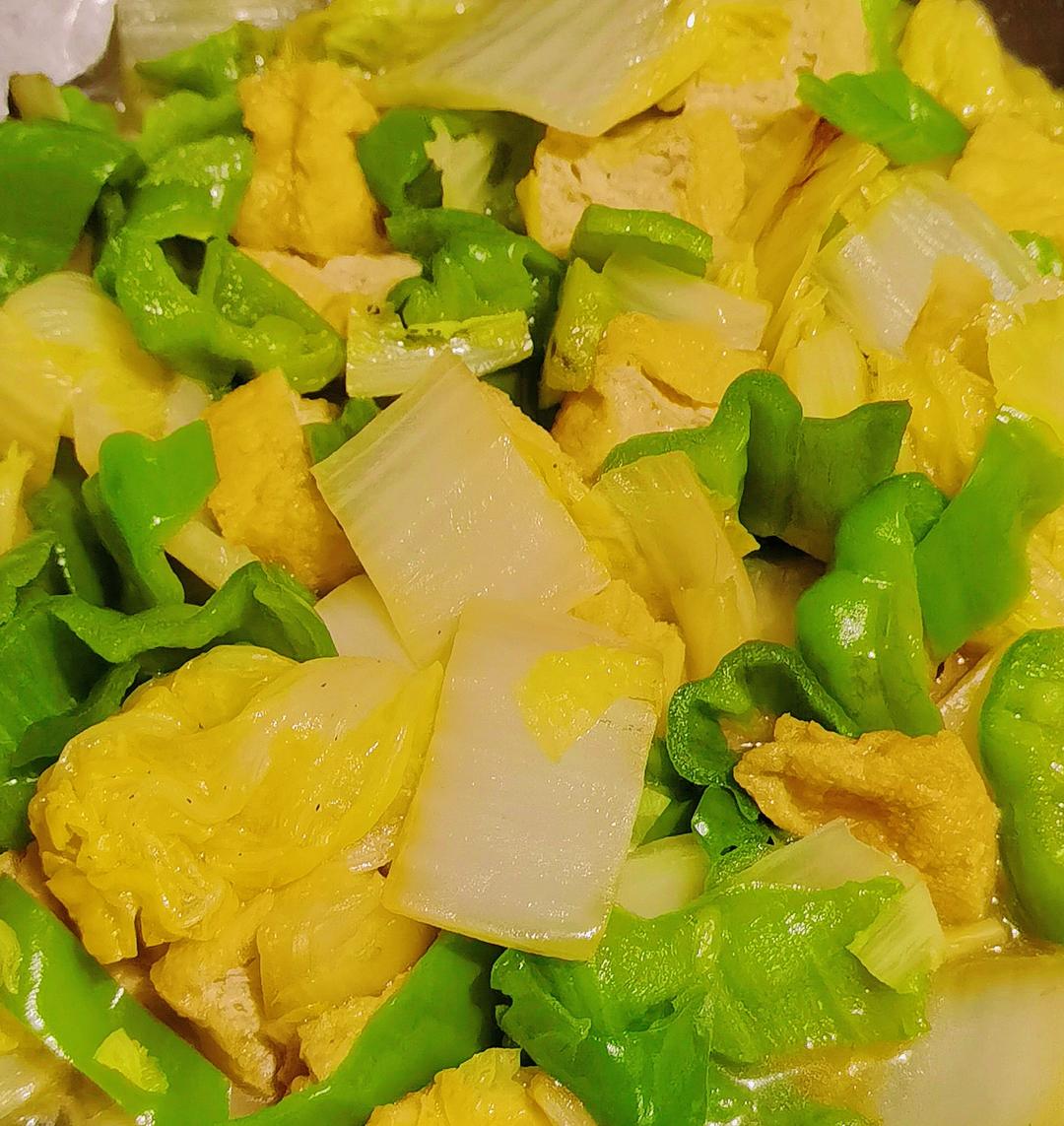 好吃到连汤汁都不剩的白菜焖豆泡，给肉都不换