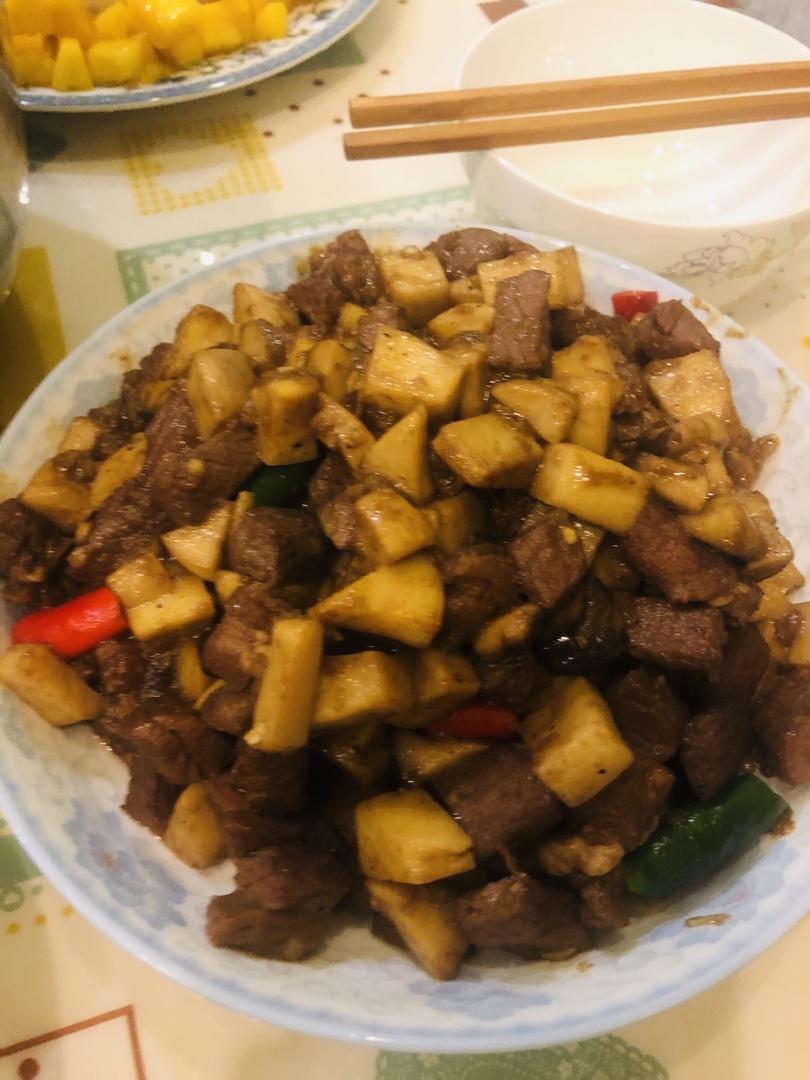 黑椒杏鲍菇牛肉粒