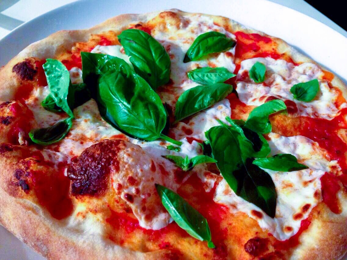 可能是最正宗-意大利薄底披萨的做法