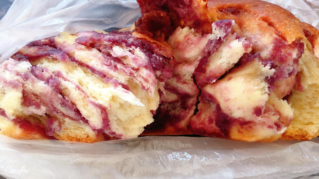 入门级不用揉出膜的手撕紫薯面包无黄油版