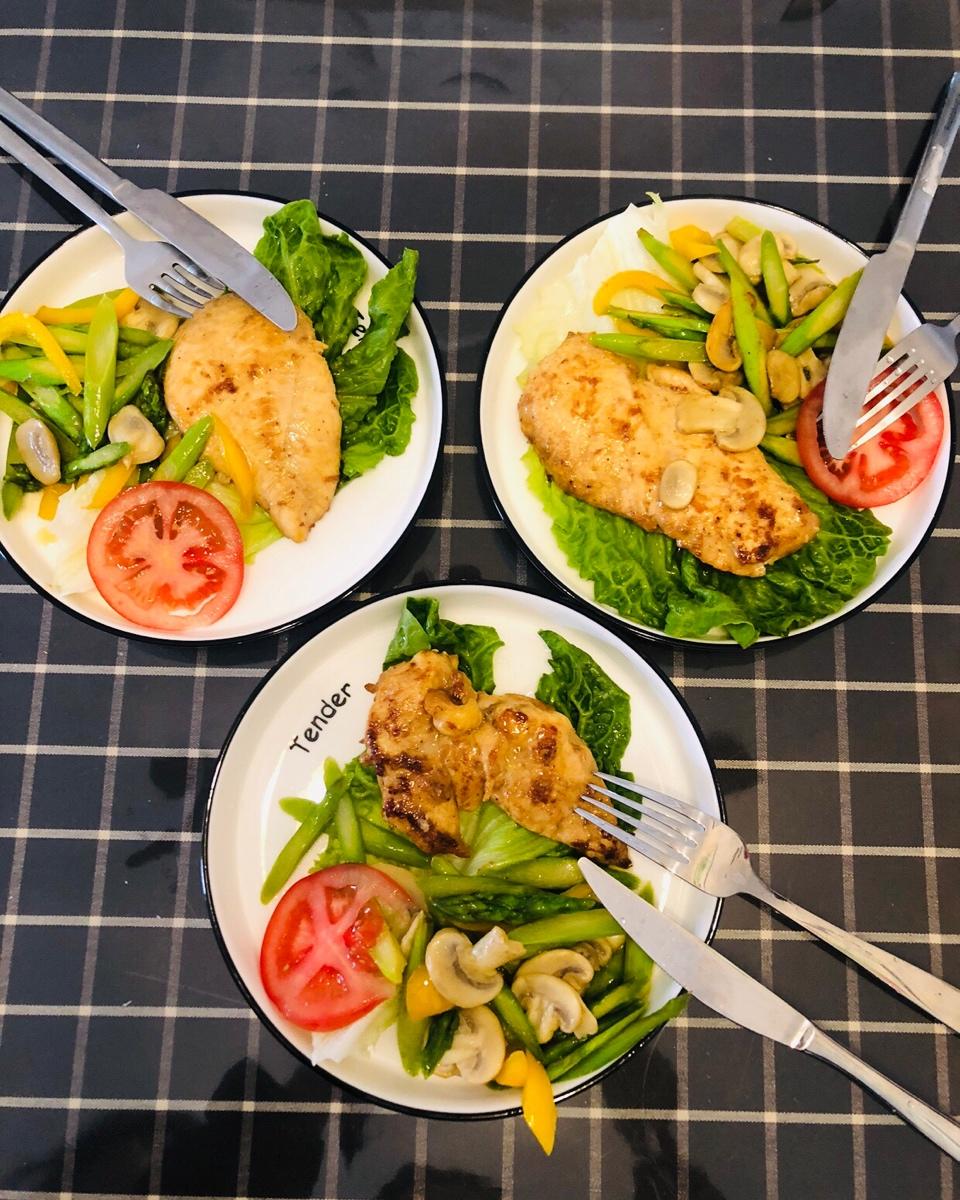 【搬运.非原创】无油香煎鸡胸肉