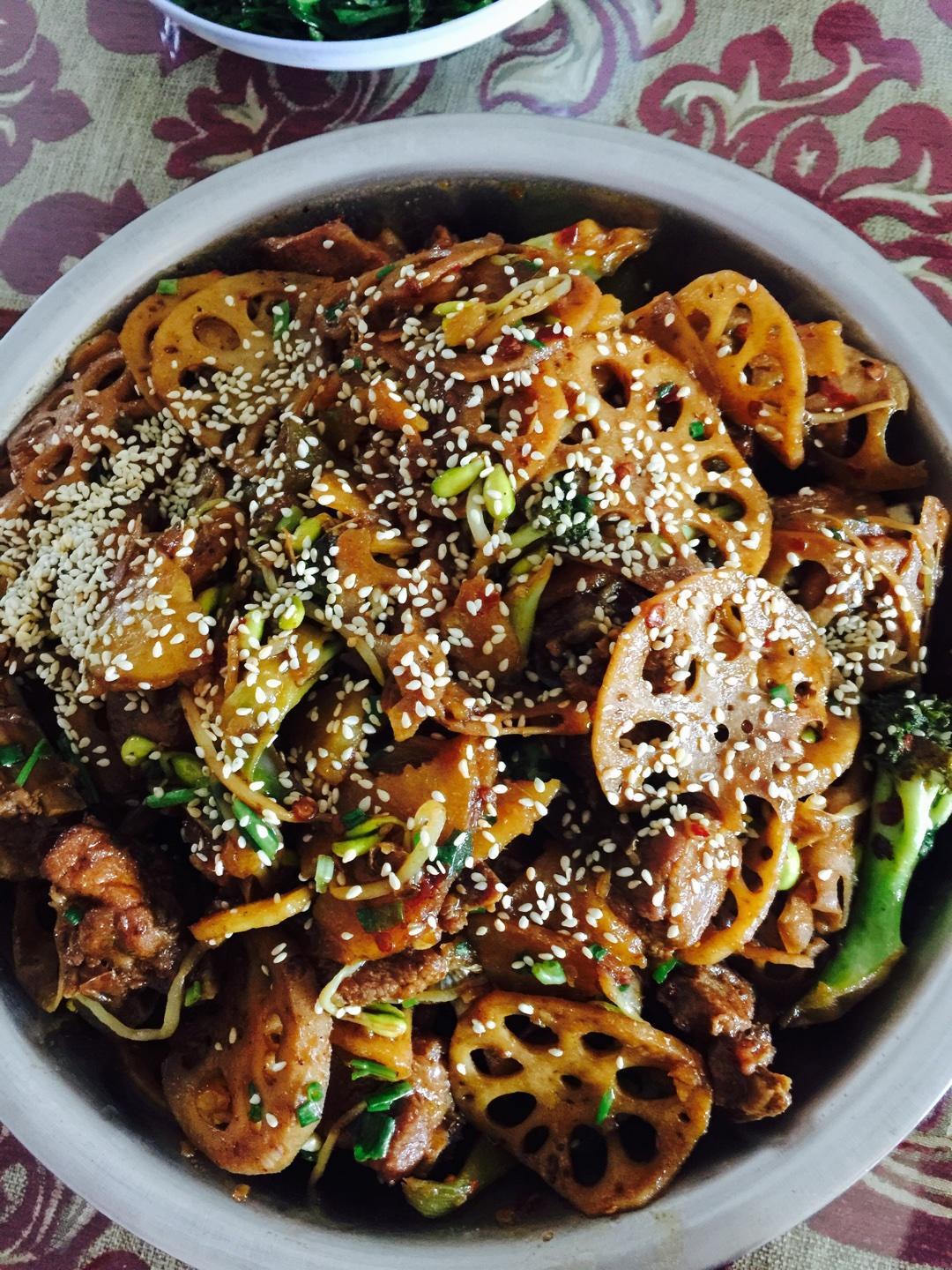 排骨干锅的做法