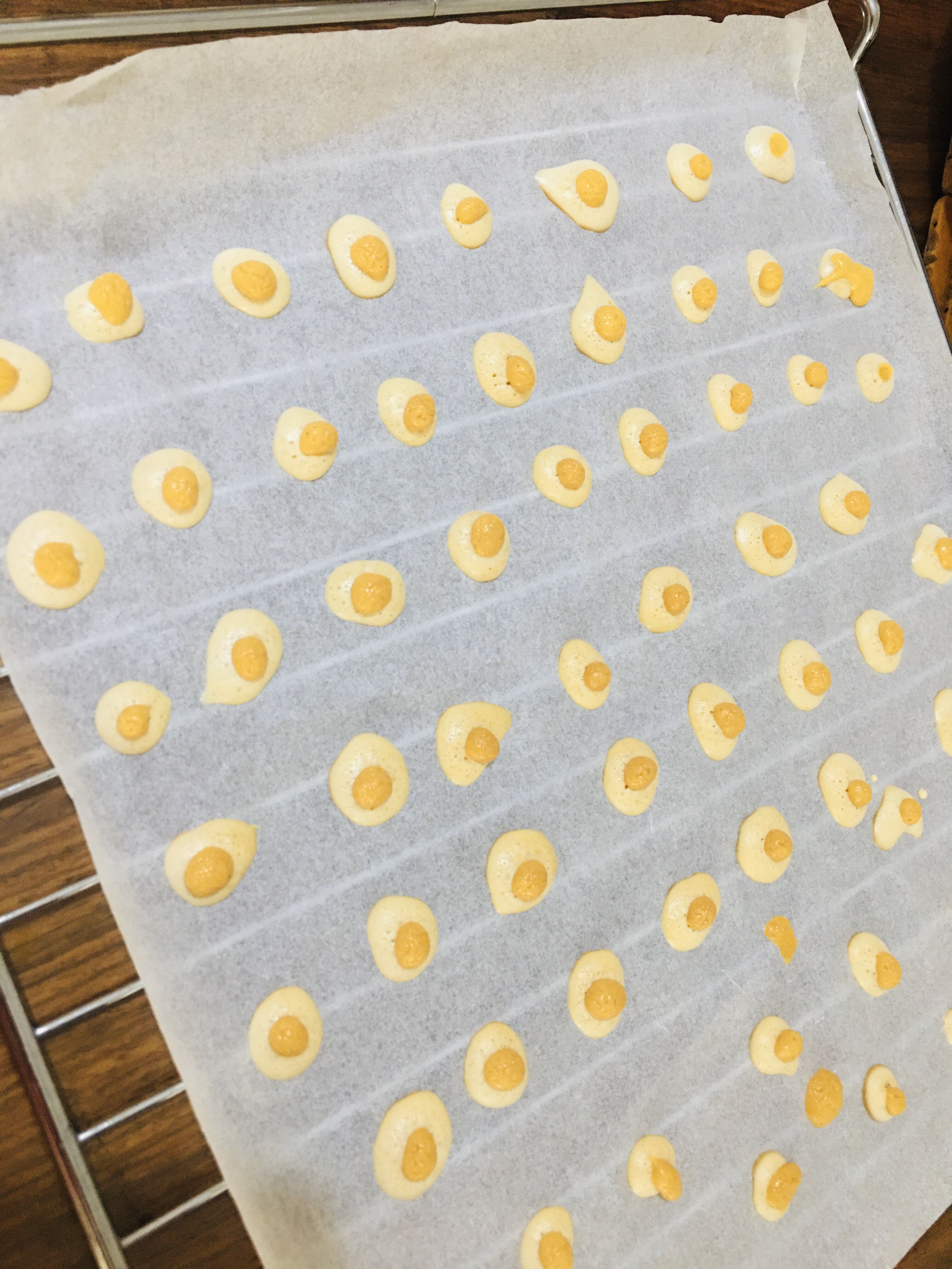 小小鸡蛋溶豆饼的做法 步骤3