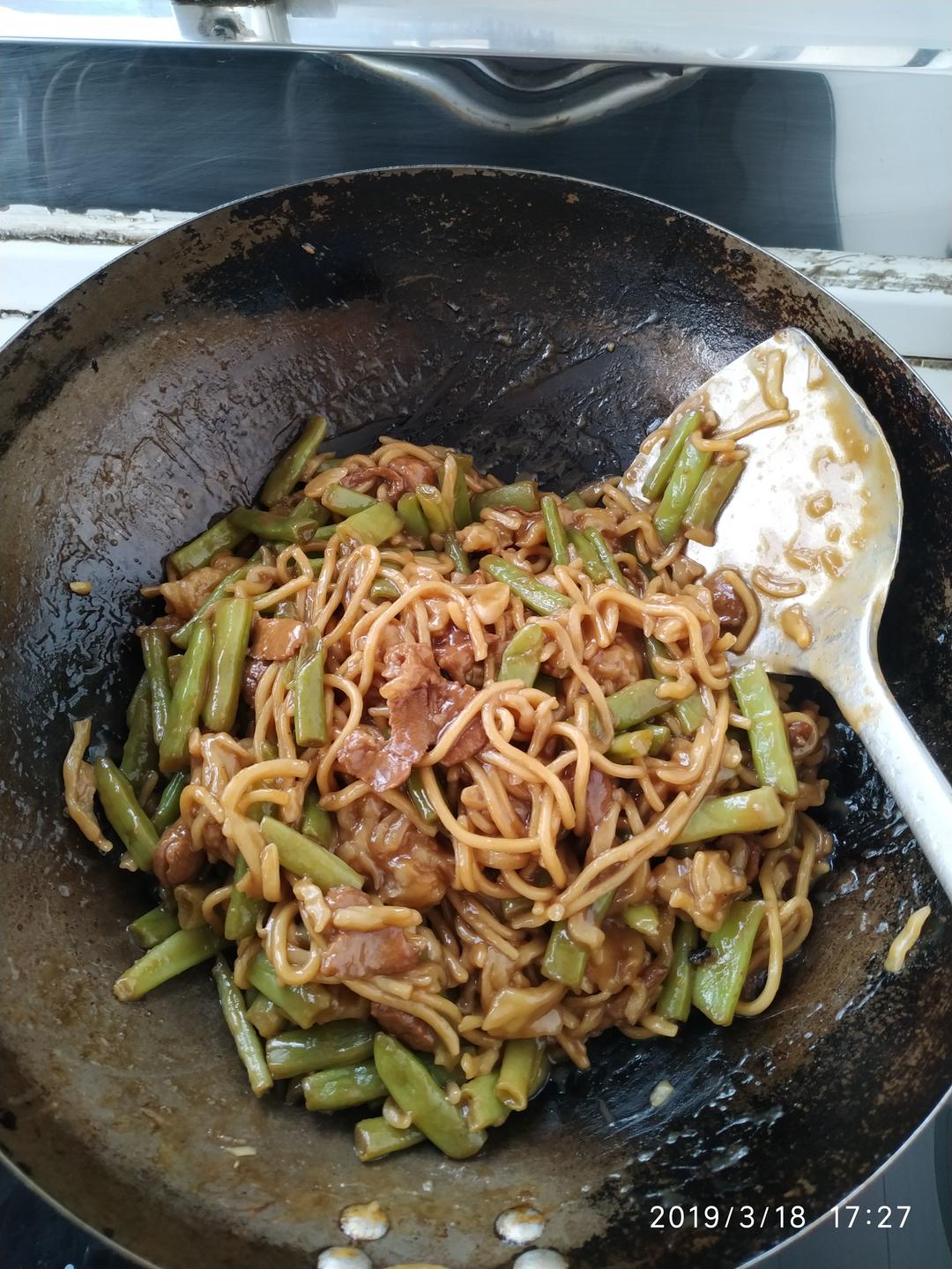 豆角焖面