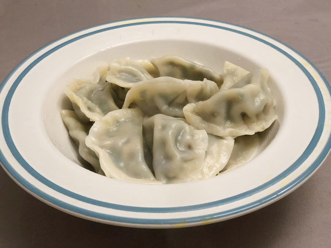 超级好吃的龙利鱼韭菜饺子