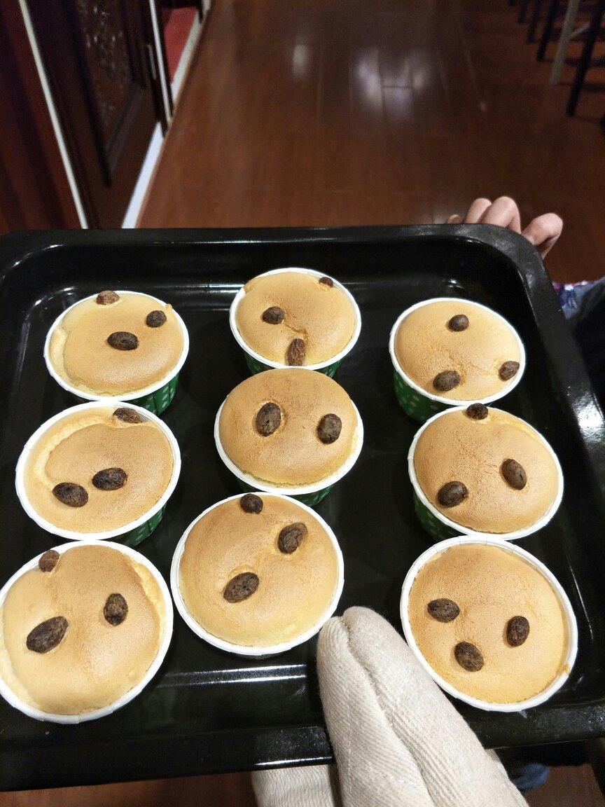 蓝莓戚风小蛋糕
