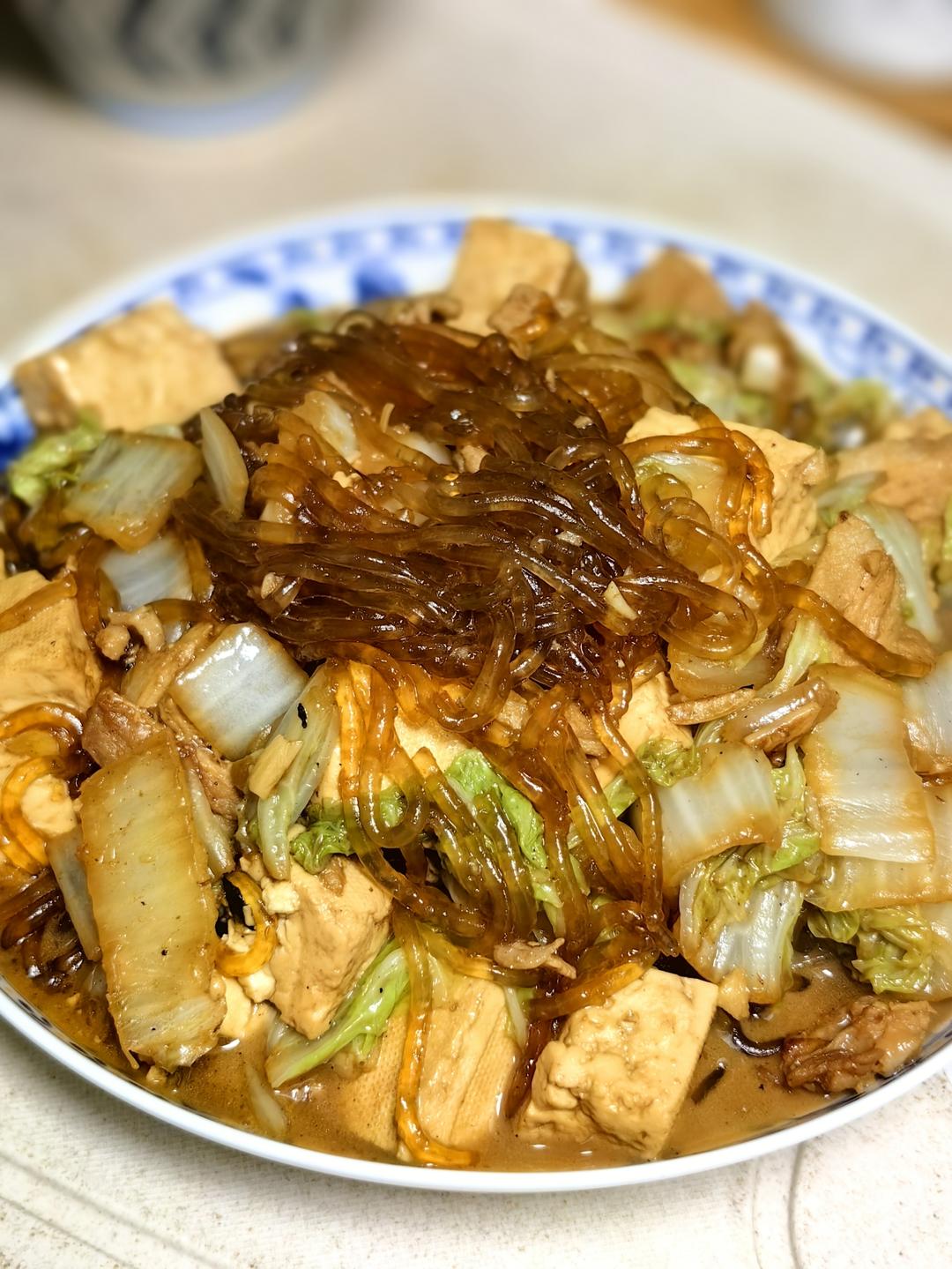 冬季最爱的家常菜！大白菜炖大豆腐或干豆腐
