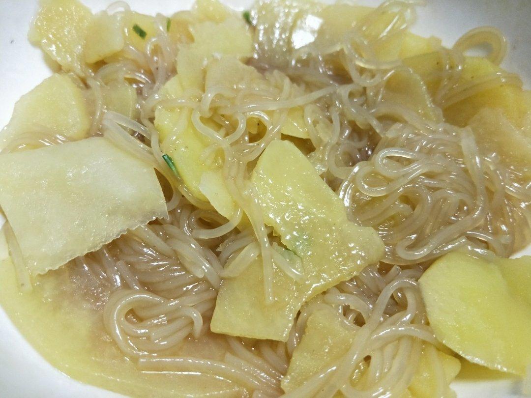 土豆粉丝煲