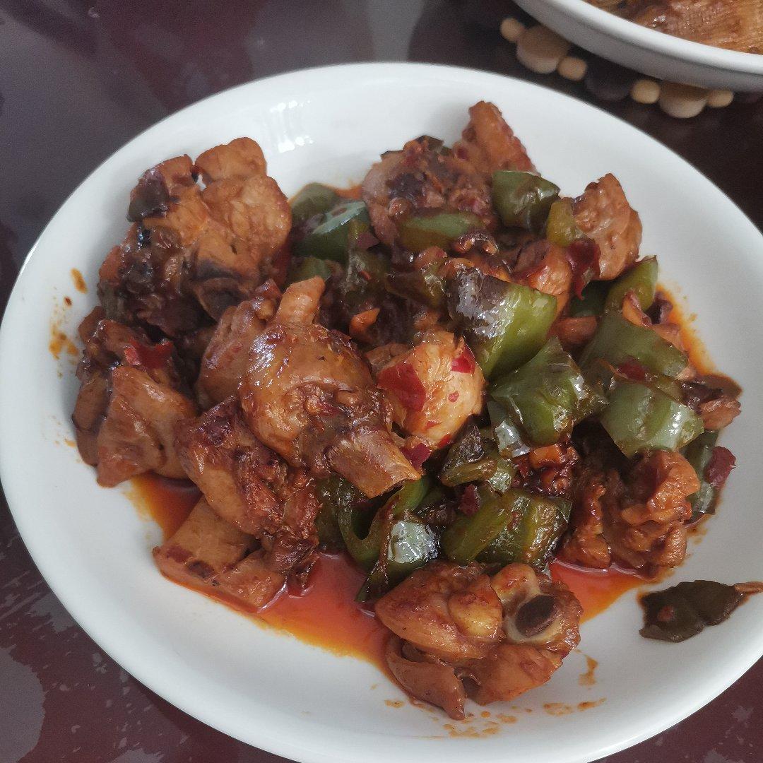 青椒炒鸡腿