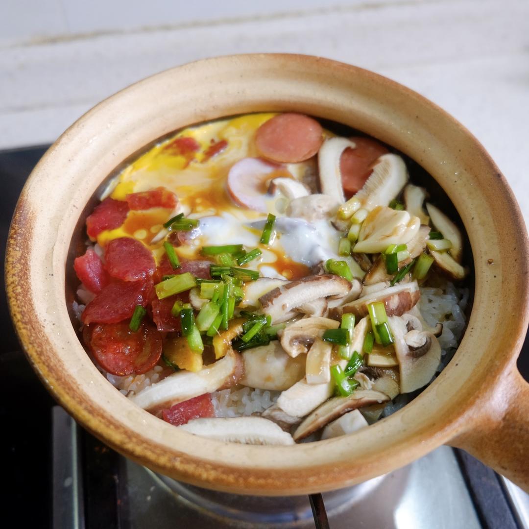 煲仔饭，从零到一教你做（内附香菇滑鸡和牛肉煲仔饭做法）