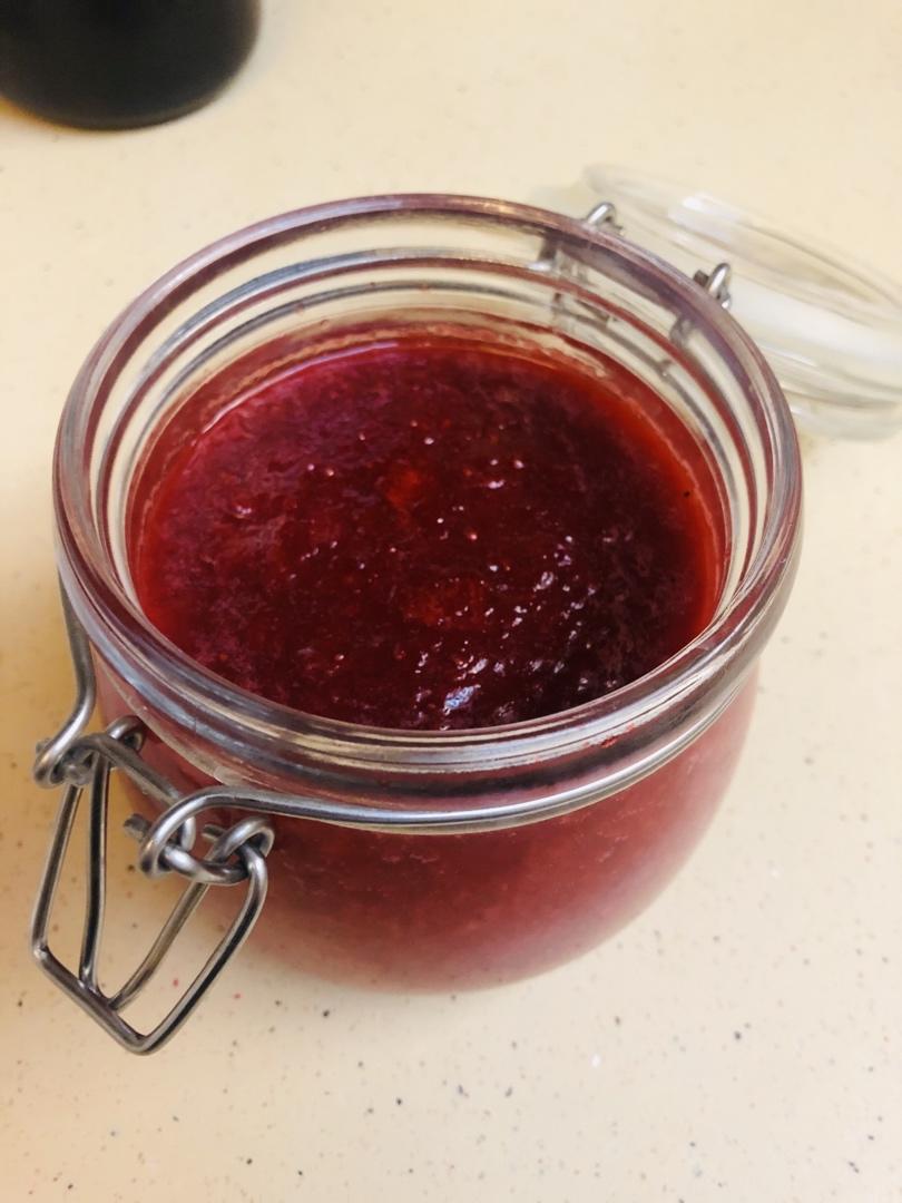 自制无添加草莓酱