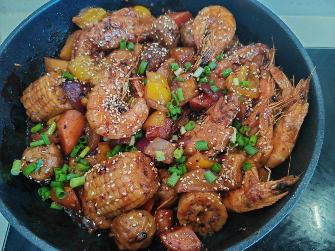 不加一滴水❗️自制家庭版三汁焖锅❗️