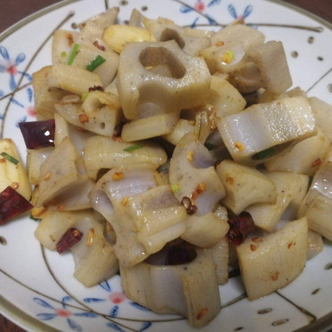 炝炒藕丁