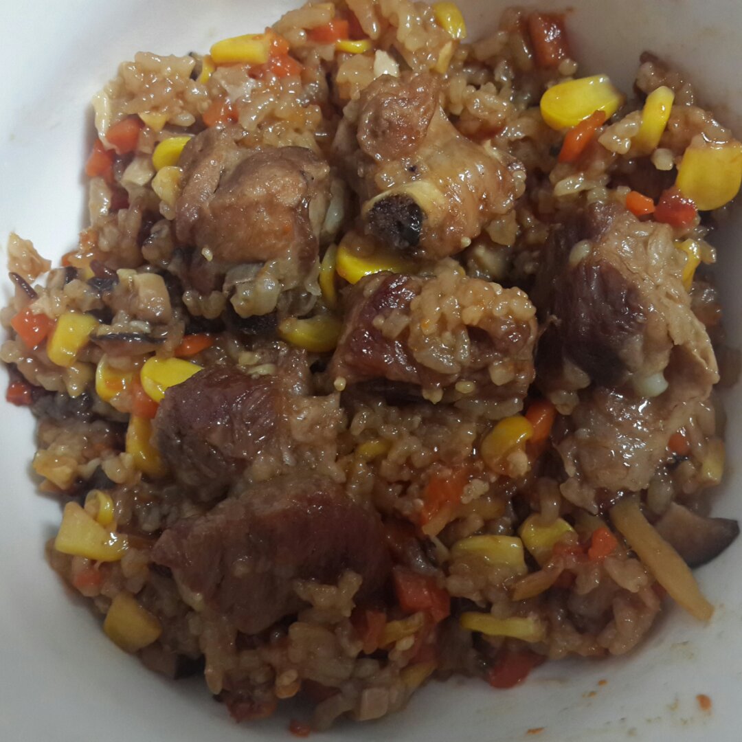 喷香排骨焖饭（爆好吃）