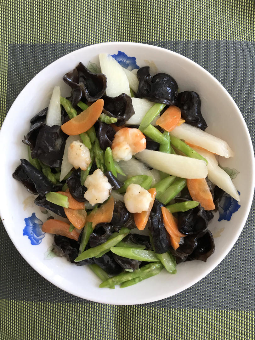 我的神仙菜单，芦笋炒虾仁山药木耳