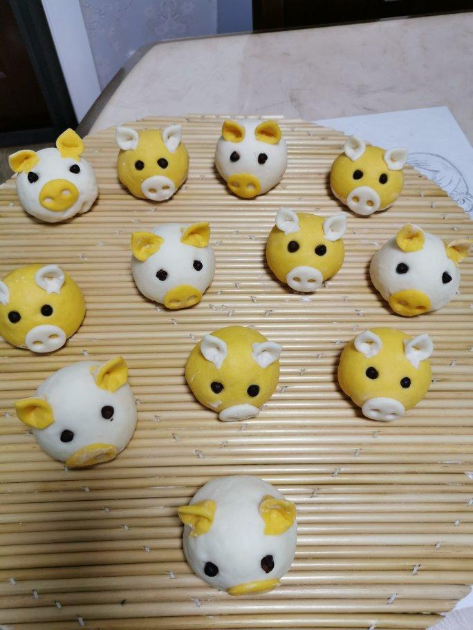 小猪奶黄包