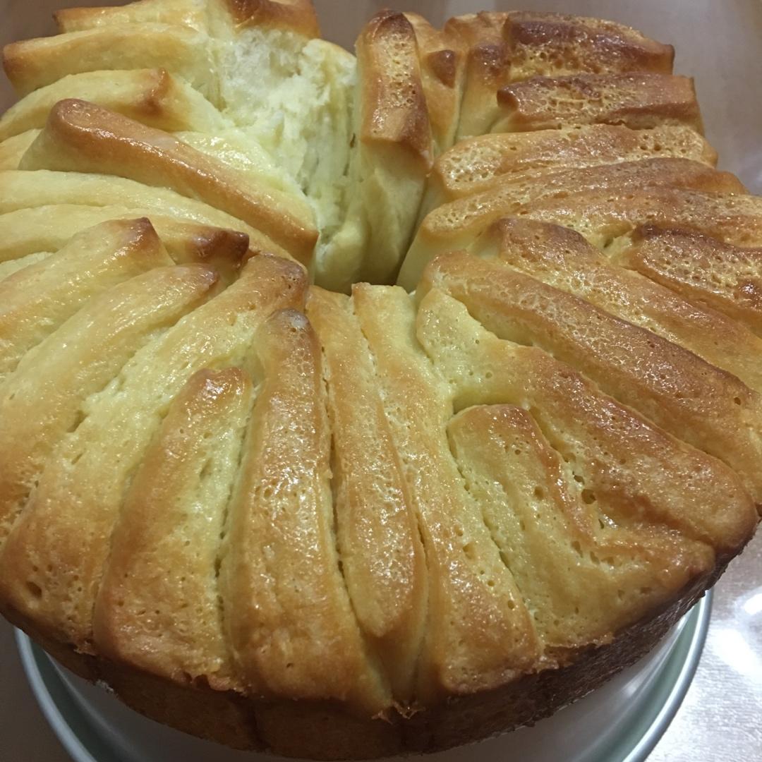 日式香浓炼乳面包