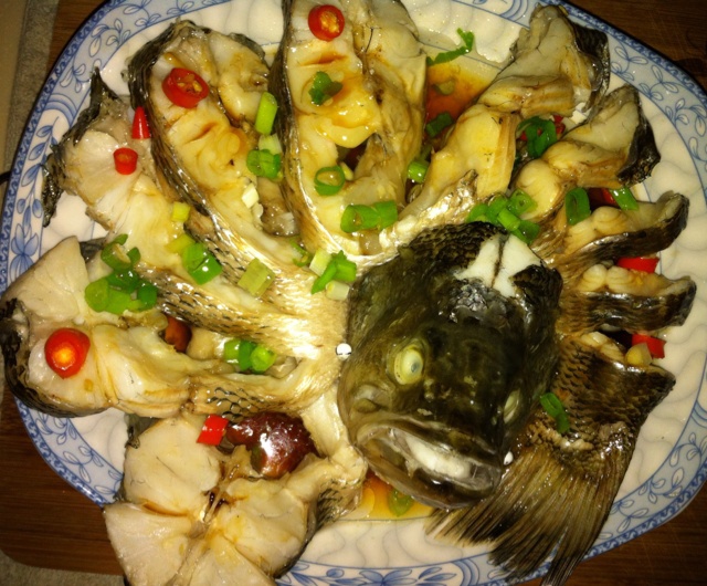 清蒸鲈鱼