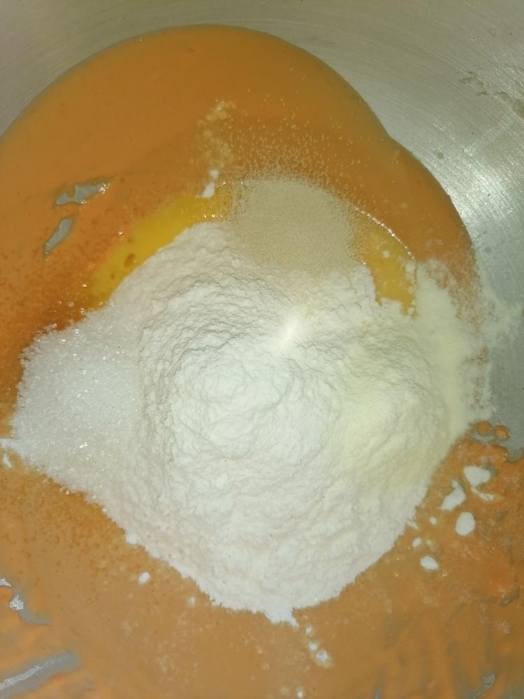 纯奶手撕吐司的做法 步骤1