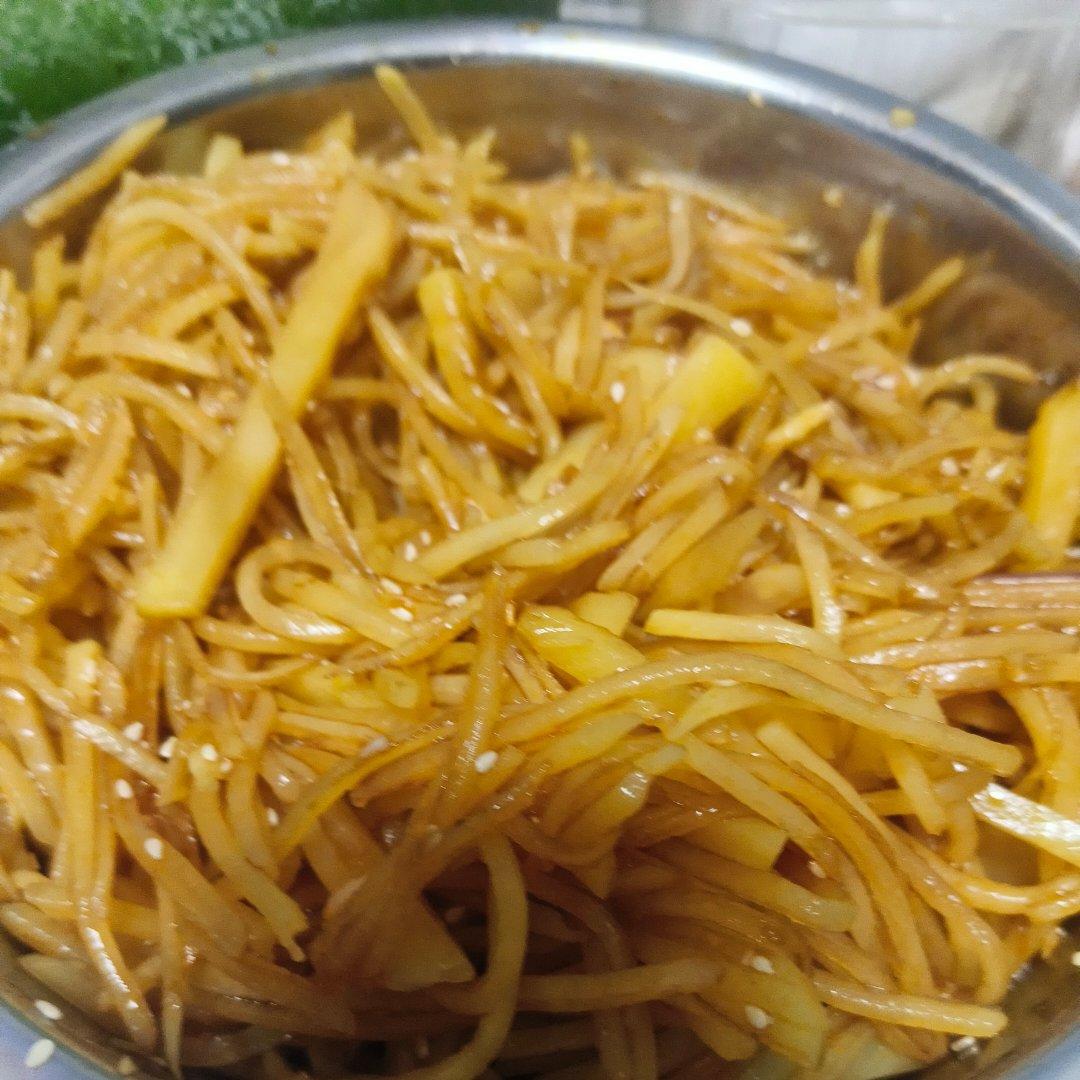 香辣开胃的凉拌土豆丝