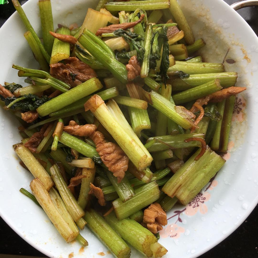 芹菜炒肉丝-新手下厨 Fried Pork with Celery