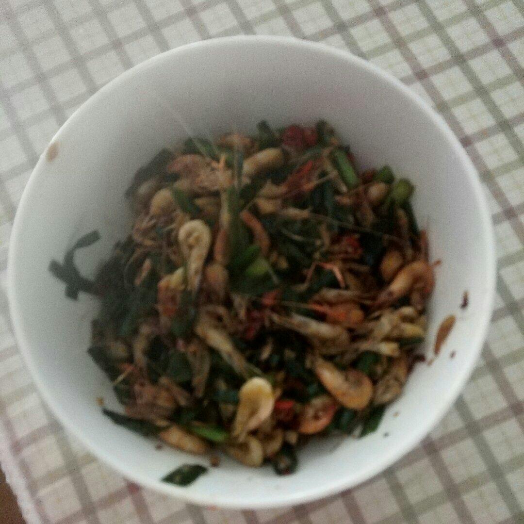 韭菜炒河虾