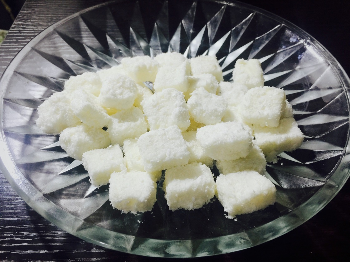 完胜85度C牛奶椰丝小方